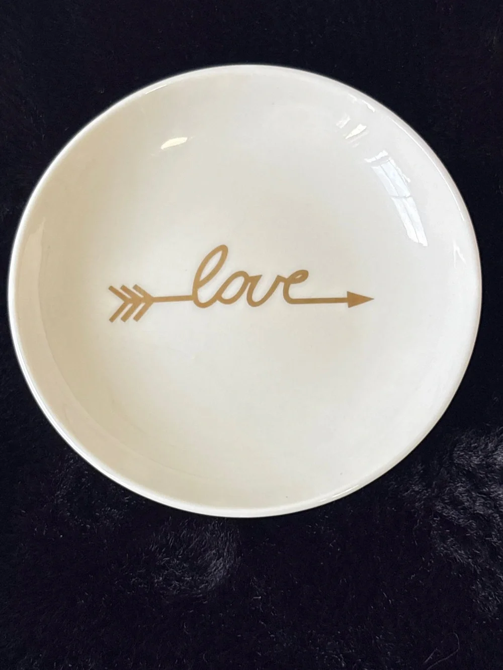 Kevia White Ceramic Gold Love Arrow Ring Dish Jewelry Trinket Tray